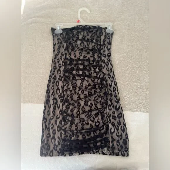 Forever 21 Strapless Cheetah Dress - Picture 3 of 4